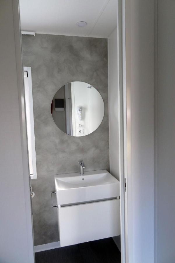 Holiday Home Garda Suite Deluxe By Interhome Rivoltella del Garda Ngoại thất bức ảnh